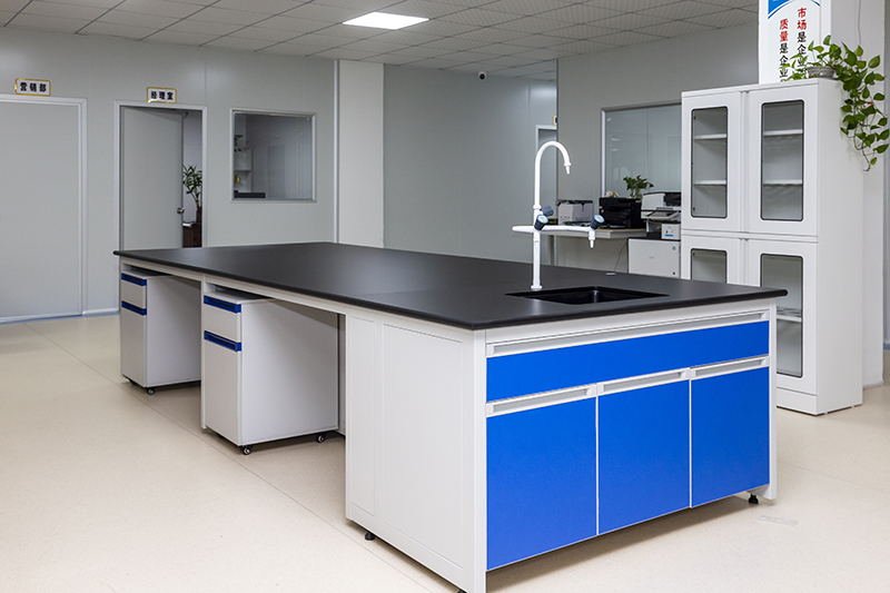 lab workbench