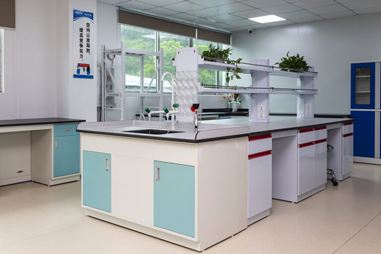 lab workbench for industry
